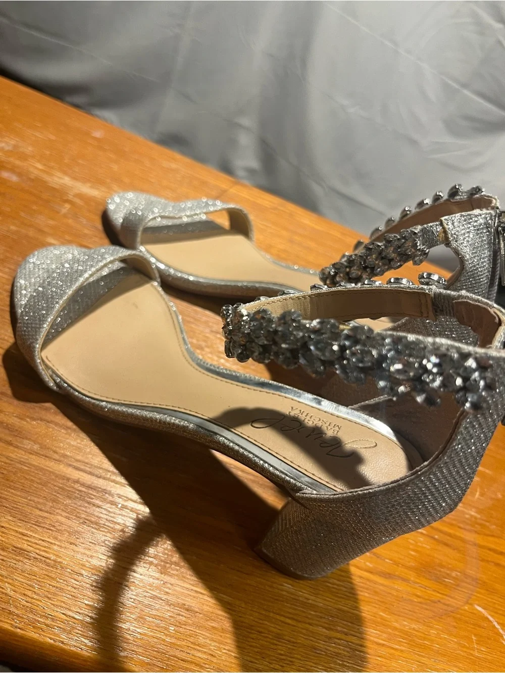 Jewel Badgley Mischka Silver Sparkle Ankle Strap Bradley Sandal Heels SZ 6